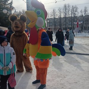 der Bär und der Gockel